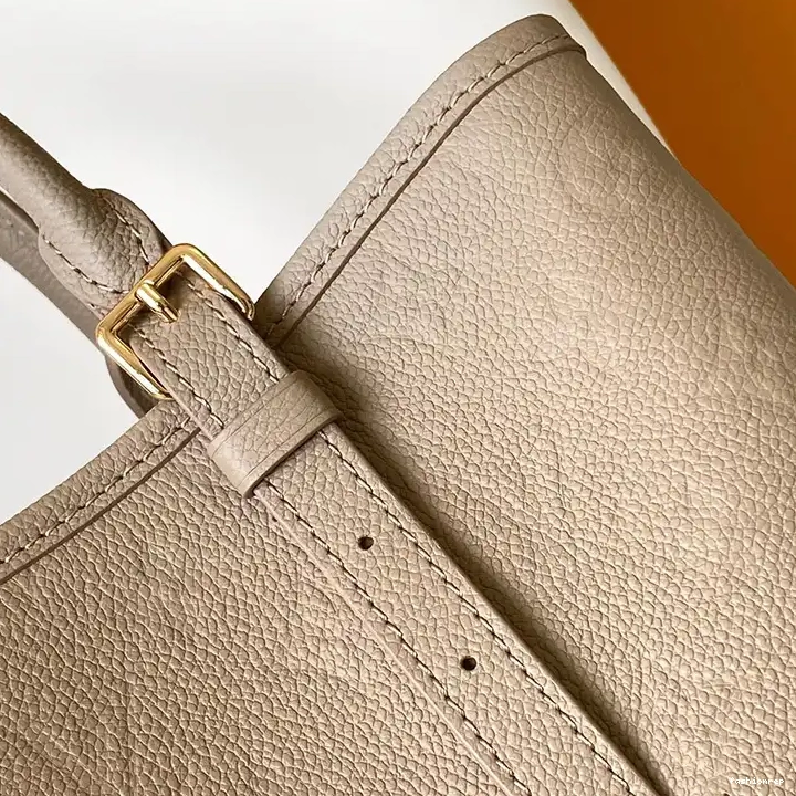 Fashionrep 2408YA0253 LV Bags 0528